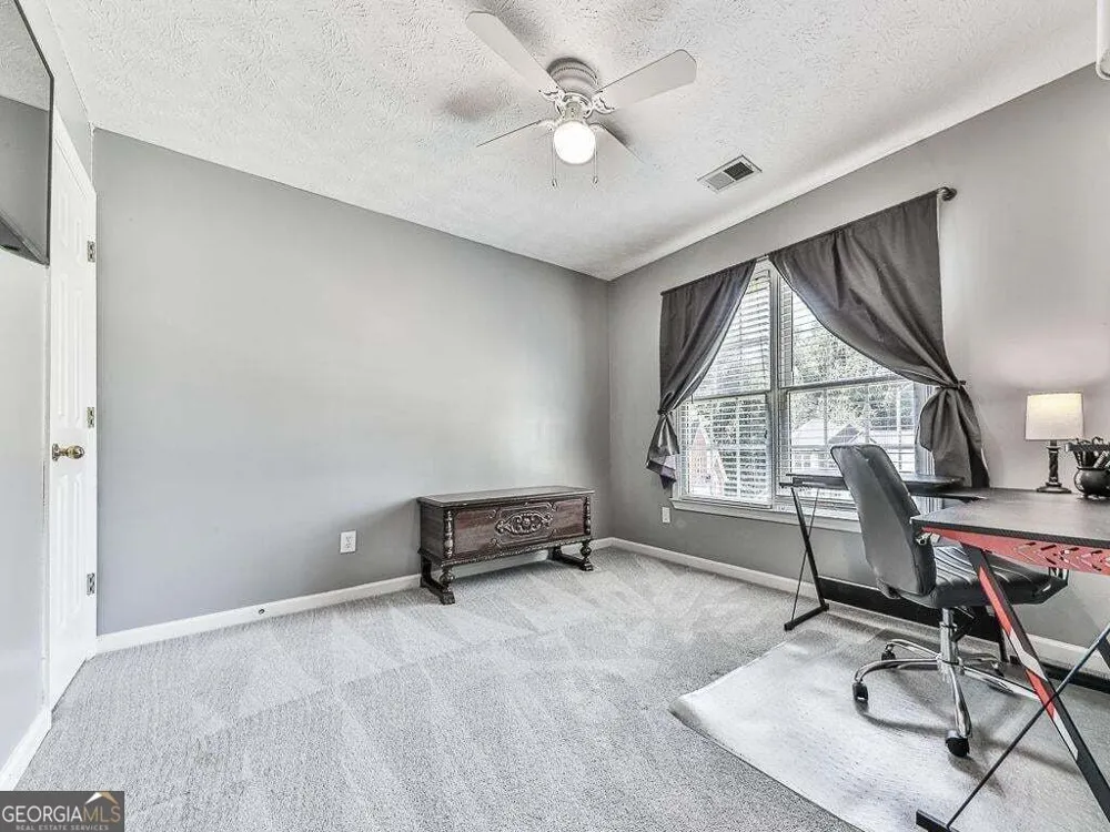 373 Yonah CIR Woodstock, GA 30189