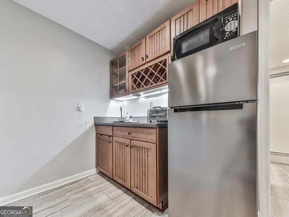 373 Yonah CIR Woodstock, GA 30189