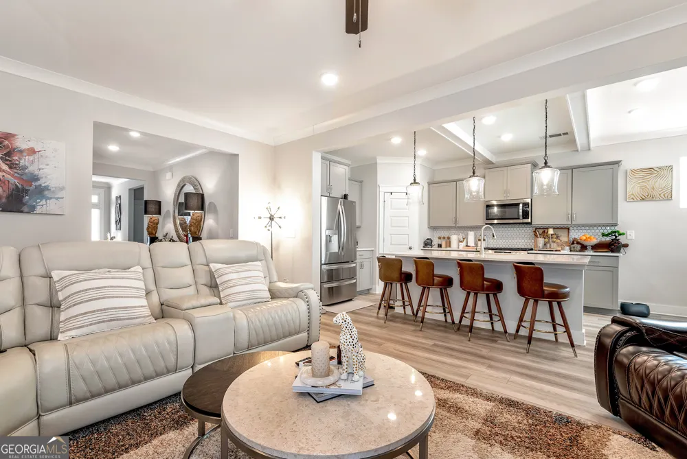 6968 Manchester DR Flowery Branch, GA 30542