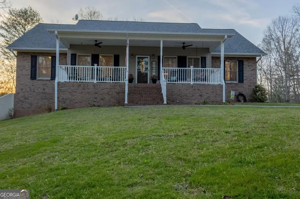 141 Chambers MTN Mineral Bluff, GA 30559