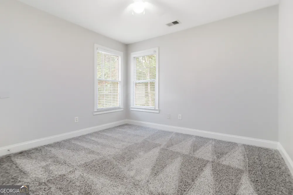 5673 Eagles Watch Douglasville, GA 30135