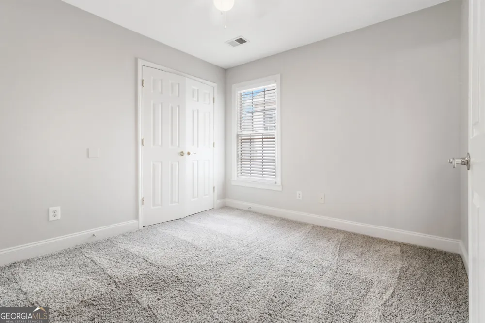 5673 Eagles Watch Douglasville, GA 30135