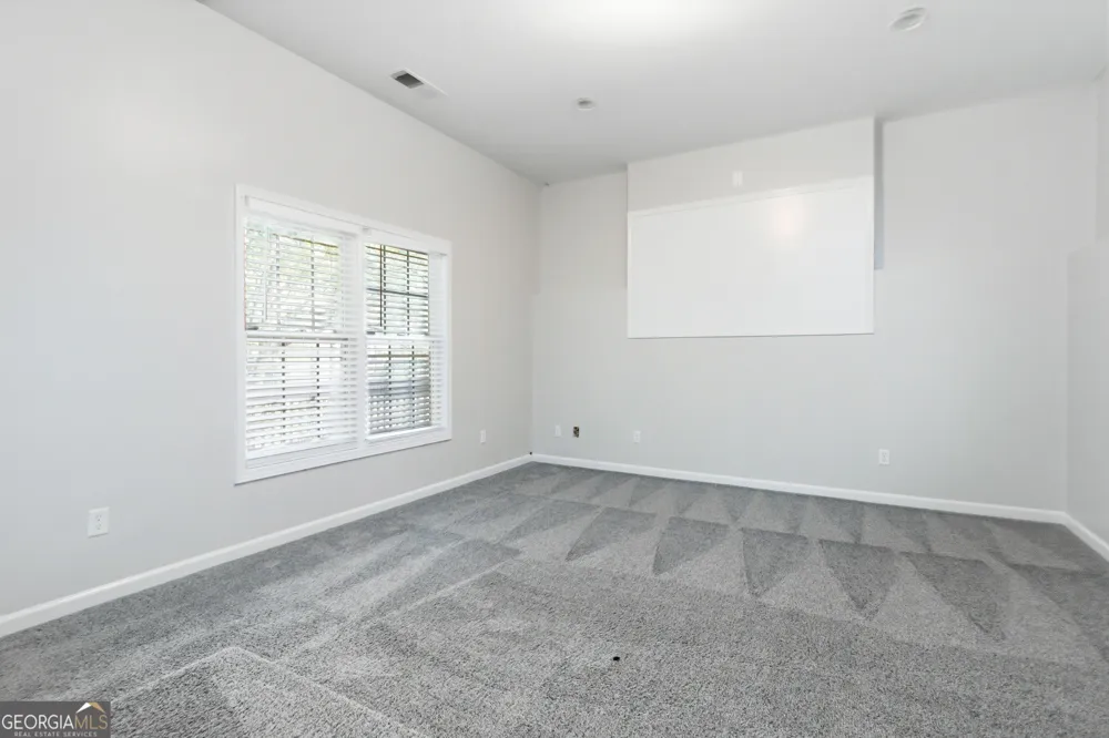 5673 Eagles Watch Douglasville, GA 30135