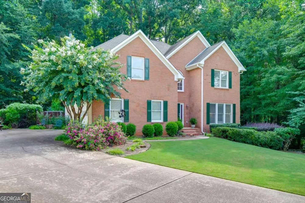 651 Sweetfern LN Sugar Hill, GA 30518