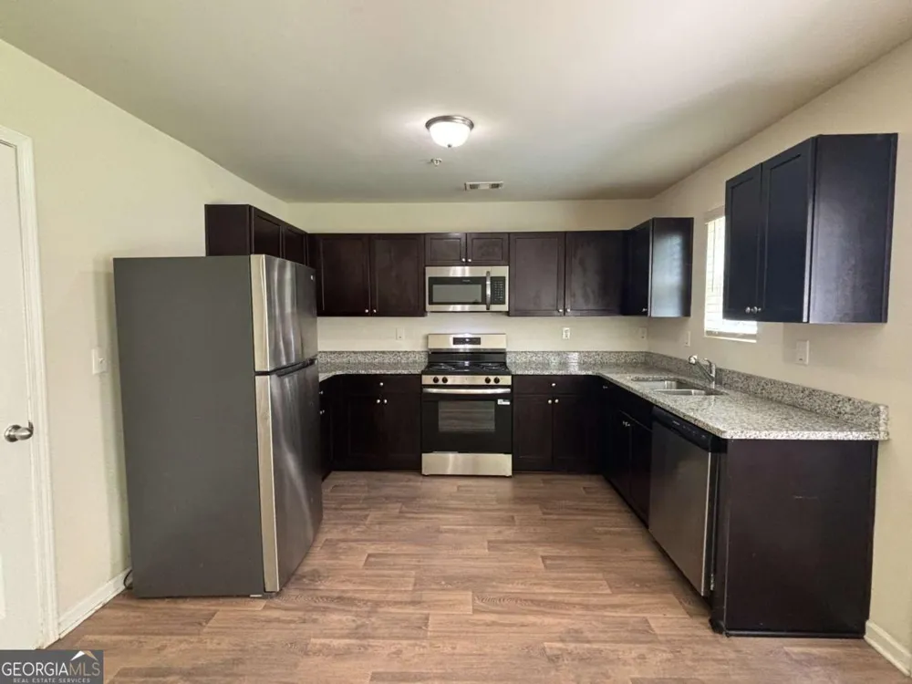 629 Carlton Pointe DR Palmetto, GA 30268