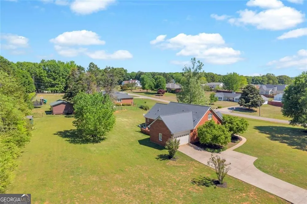 71 Woodridge WAY Royston, GA 30662