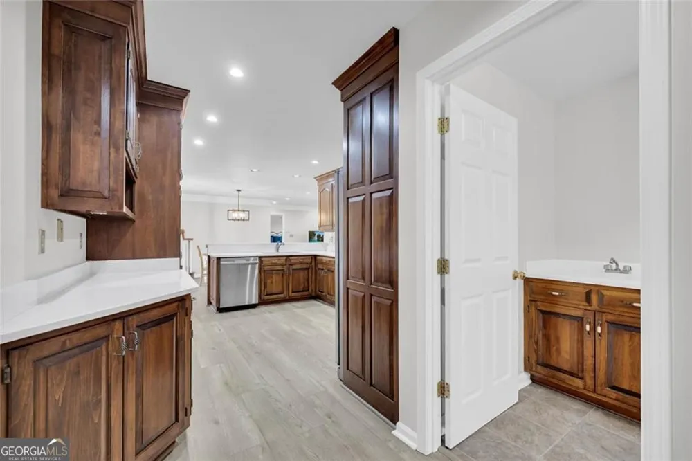 71 Woodridge WAY Royston, GA 30662