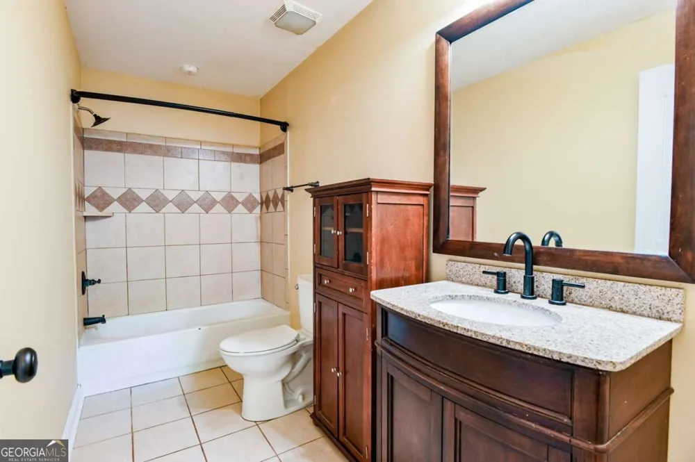 283 Creekside DR Arnoldsville, GA 30619