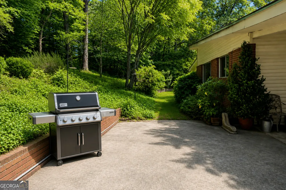 132 Robin Hood RD NE Rome, GA 30161