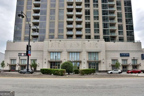 270 17th ST NW
