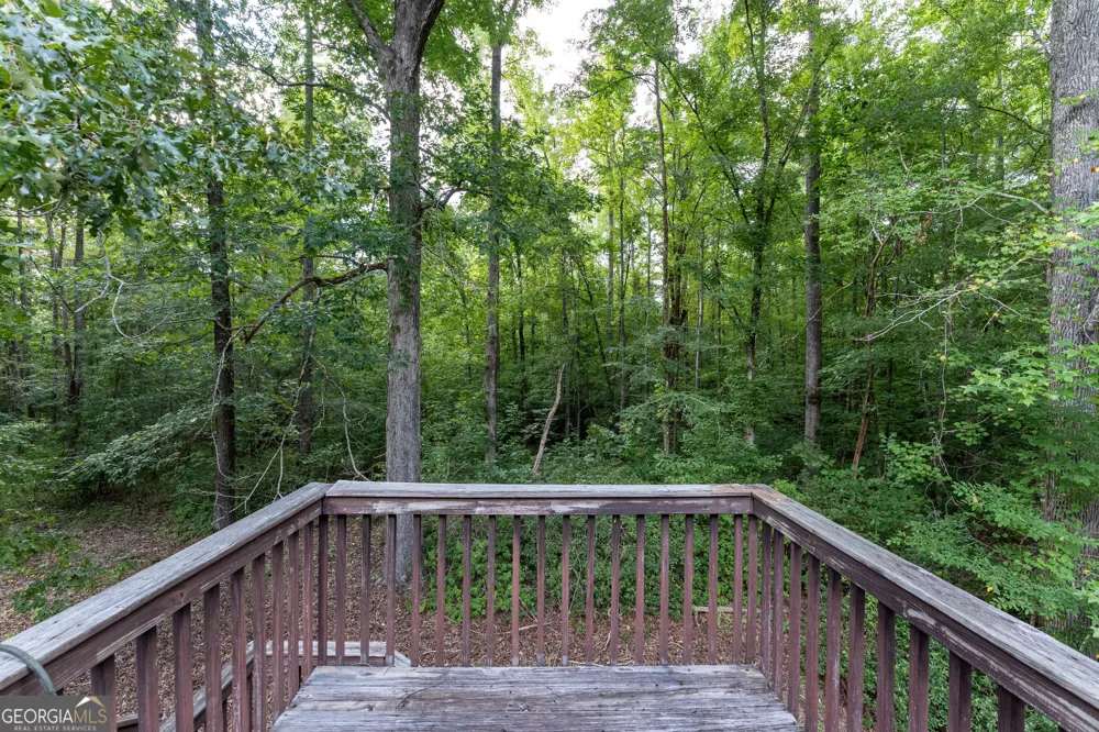 421 Creekside DR Gray, GA 31032