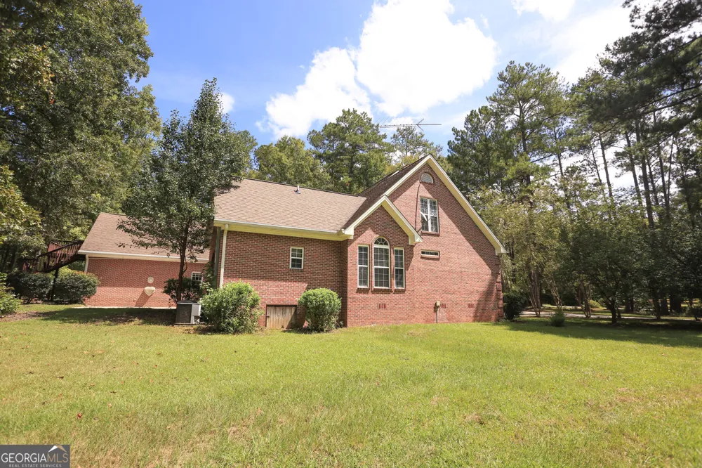 421 Creekside DR Gray, GA 31032