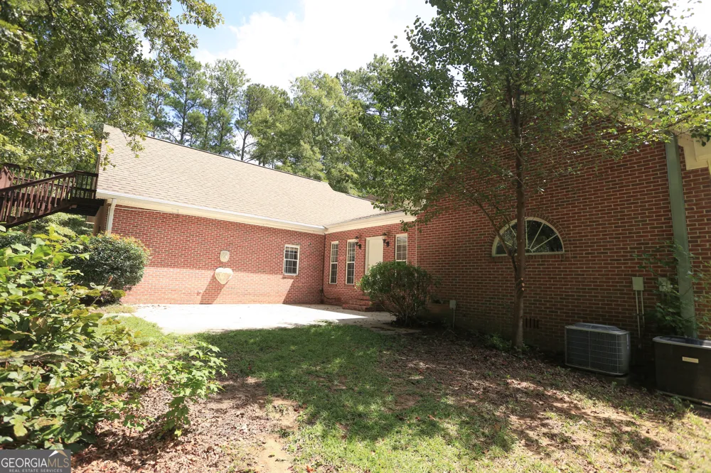 421 Creekside DR Gray, GA 31032