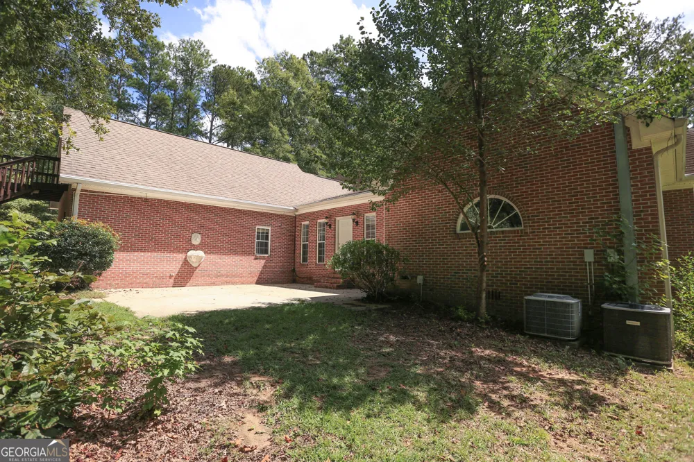 421 Creekside DR Gray, GA 31032