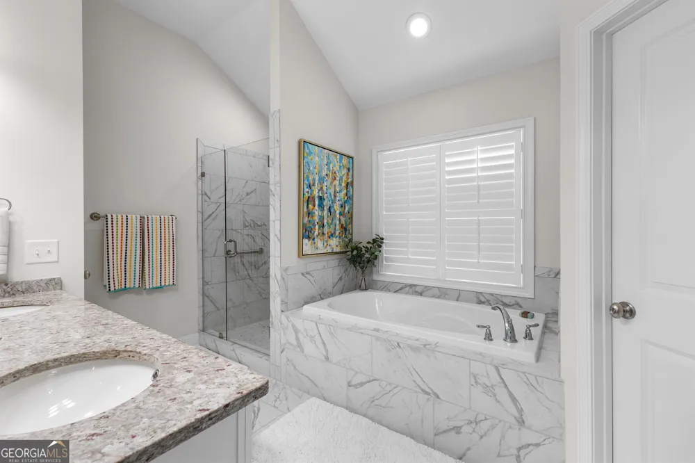 557 Lago CT LaGrange, GA 30241