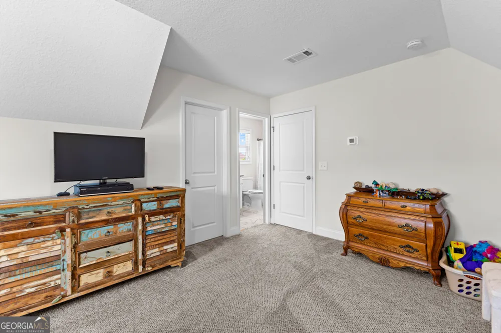 557 Lago CT LaGrange, GA 30241