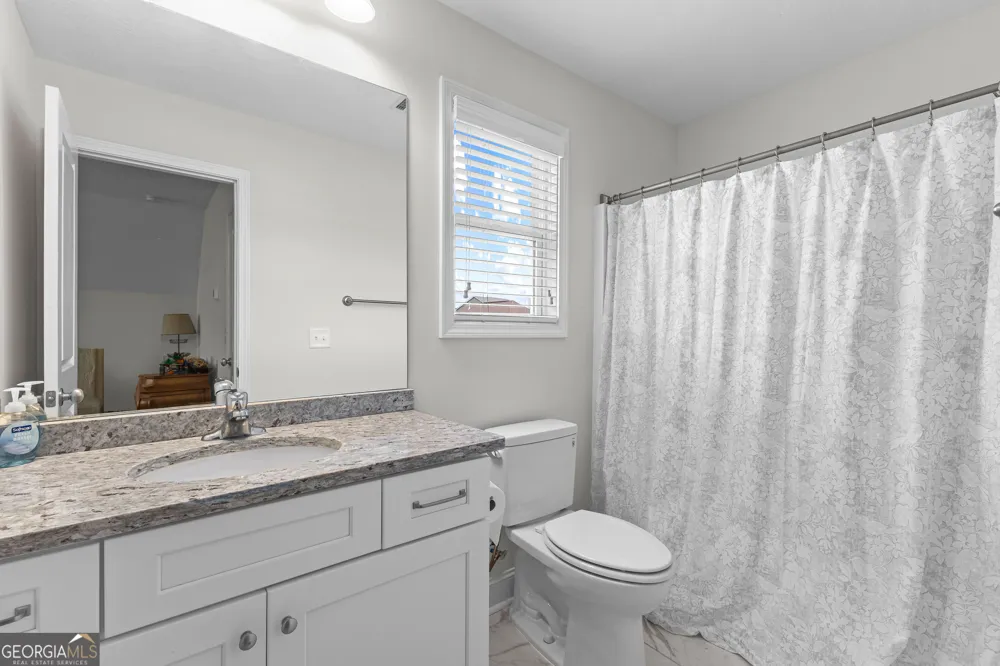 557 Lago CT LaGrange, GA 30241