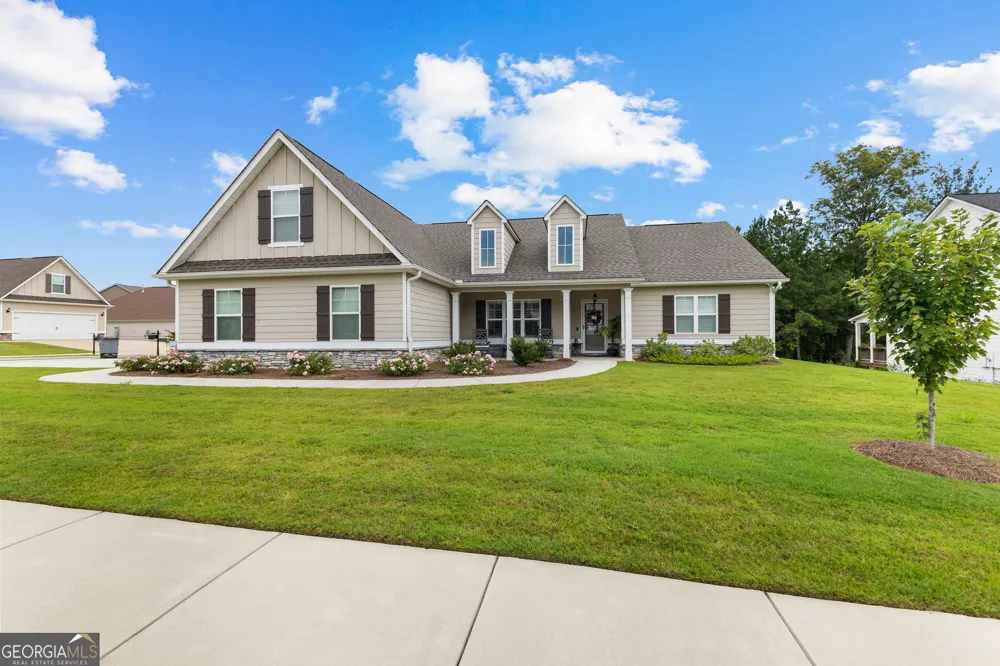 557 Lago CT LaGrange, GA 30241