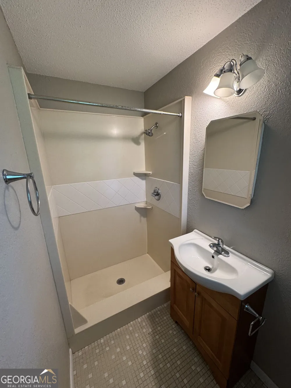 209 Todd CIR Warner Robins, GA 31088