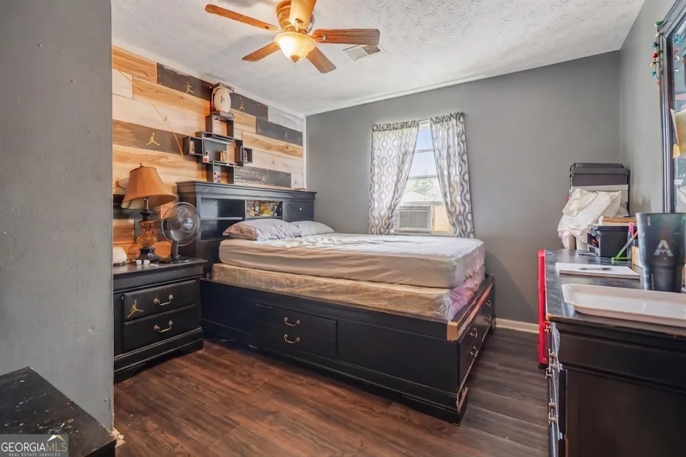 5228 Tina CT Stone Mountain, GA 30083