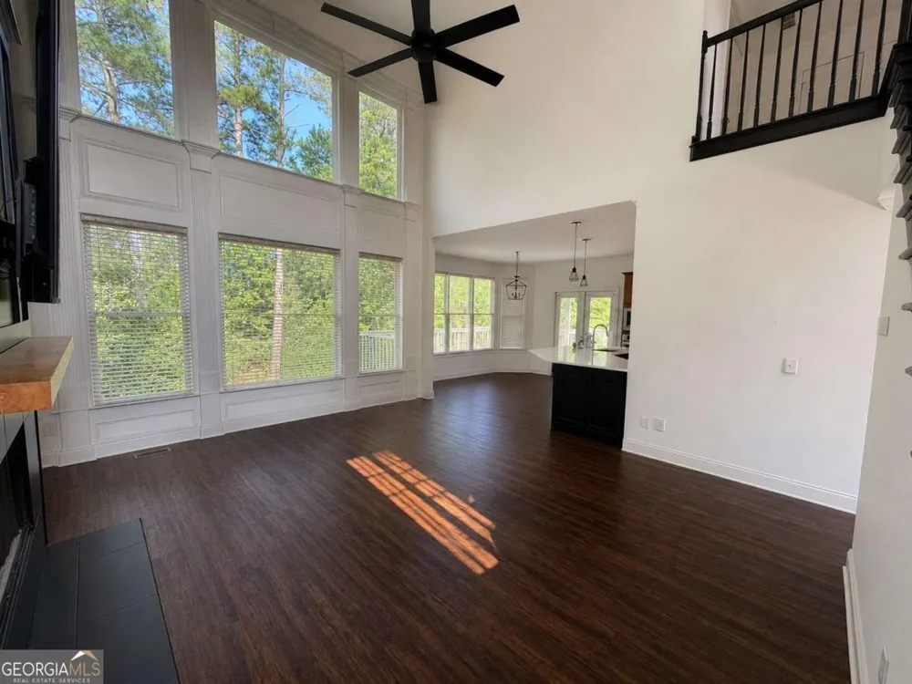 768 Laurel West LN Dacula, GA 30019