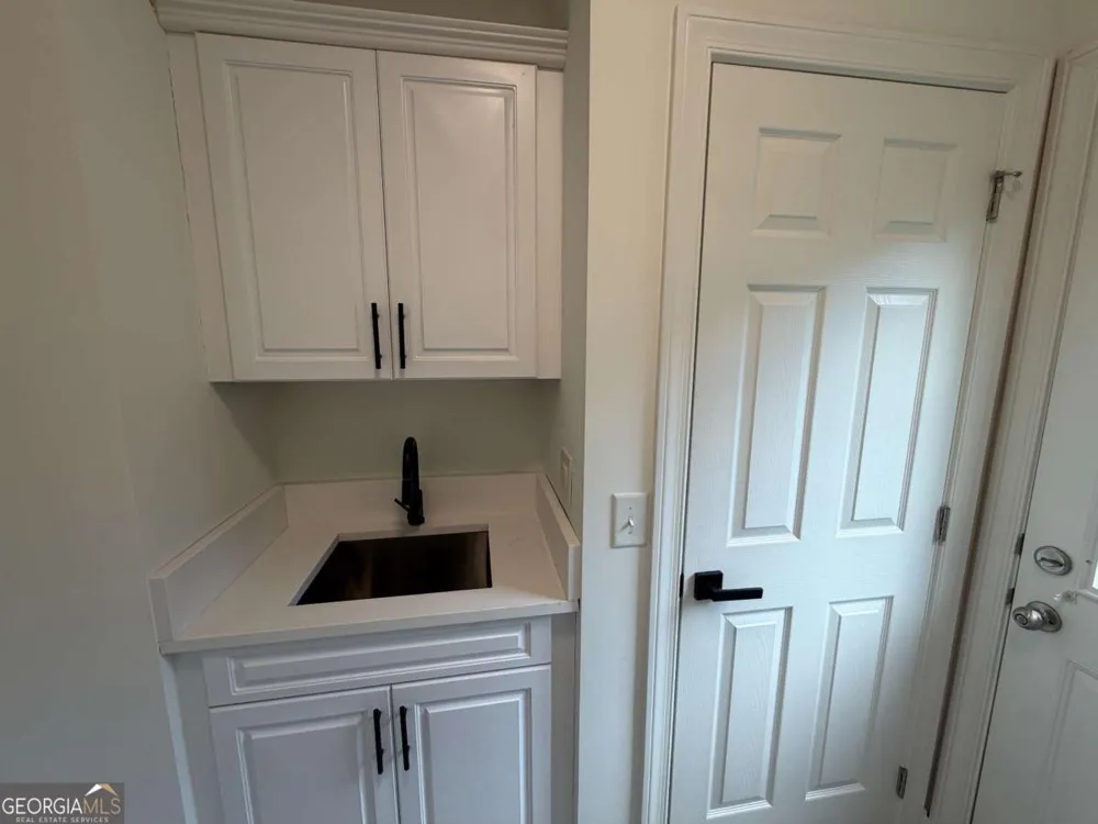 768 Laurel West LN Dacula, GA 30019
