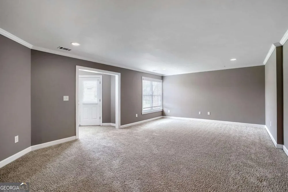 2646 Hunters Place LNDG Grayson, GA 30017