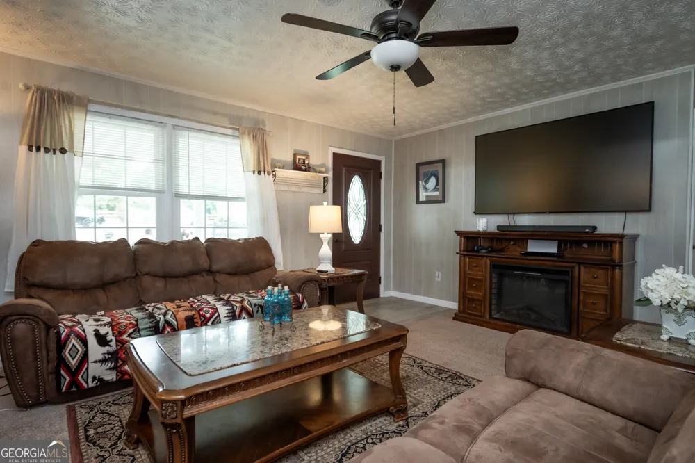 2014 Athens RD Royston, GA 30662