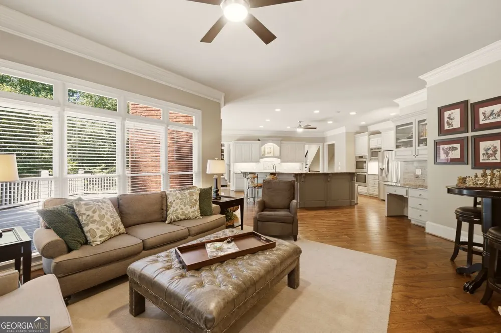 348 Aviemore LN Suwanee, GA 30024