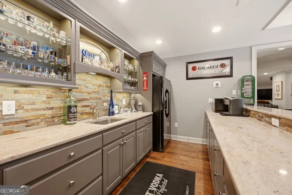 348 Aviemore LN Suwanee, GA 30024
