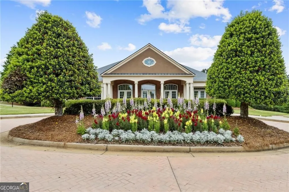 348 Aviemore LN Suwanee, GA 30024