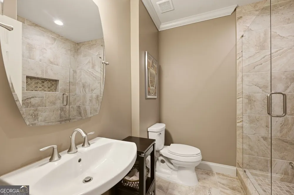348 Aviemore LN Suwanee, GA 30024