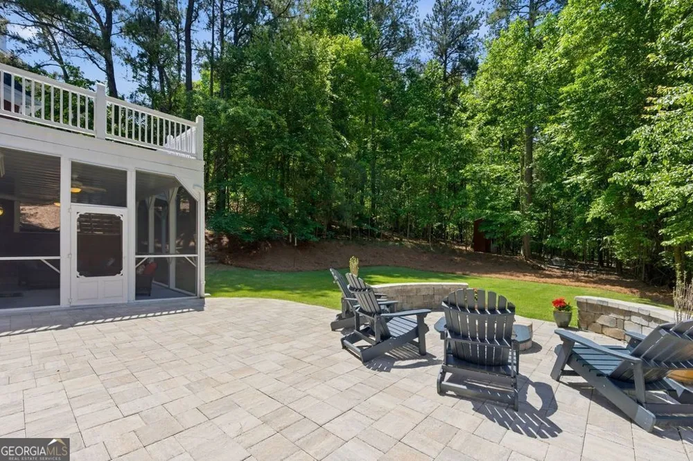 348 Aviemore LN Suwanee, GA 30024