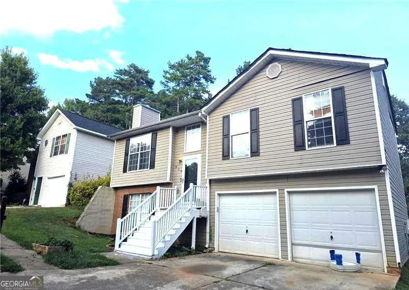 828 Tradd CT Stone Mountain, GA 30087