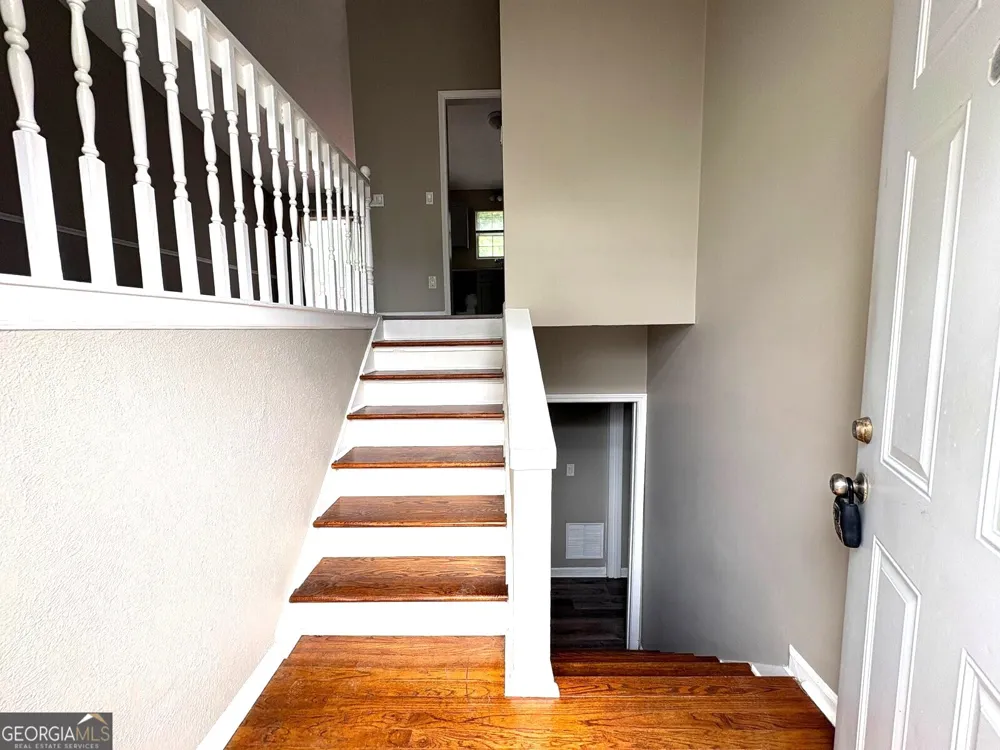 1990 Lown Farm LN Lithonia, GA 30058