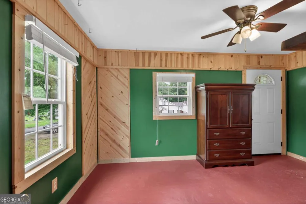 16 Garrett AVE Bremen, GA 30110