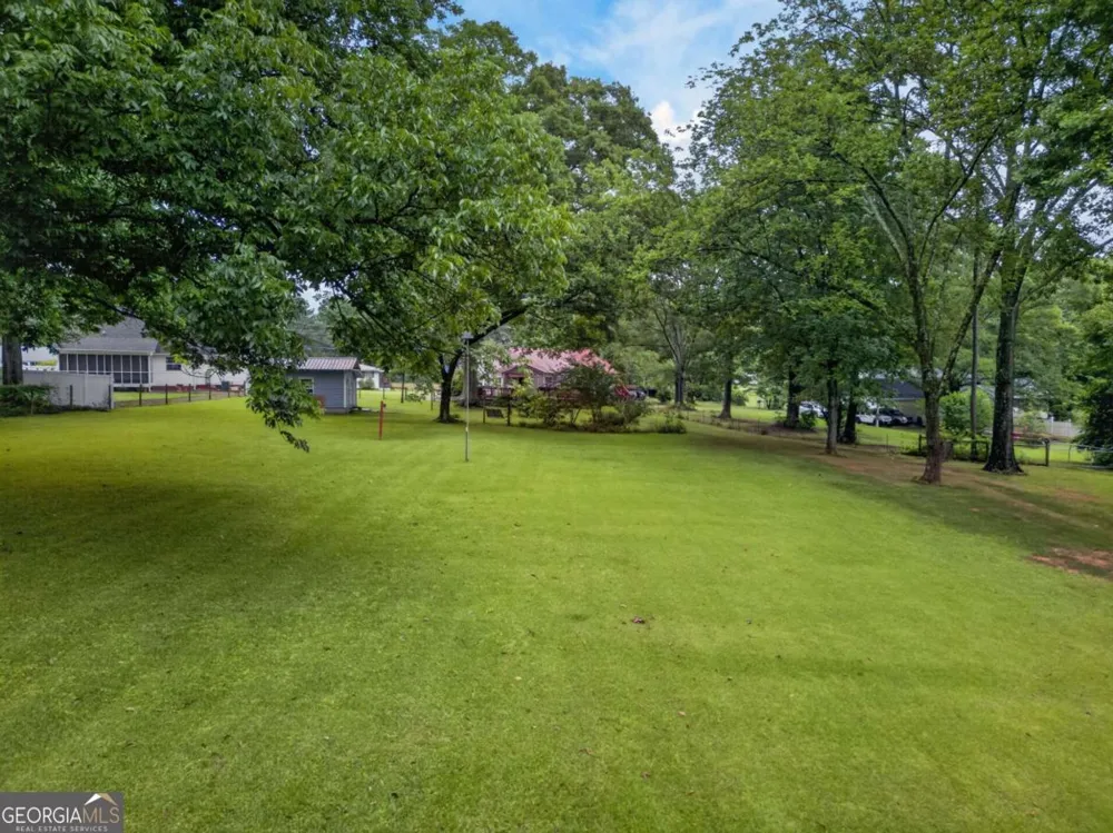 16 Garrett AVE Bremen, GA 30110