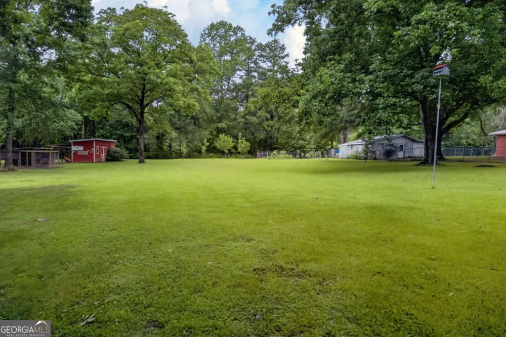 16 Garrett AVE Bremen, GA 30110