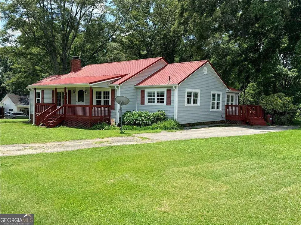 16 Garrett AVE Bremen, GA 30110