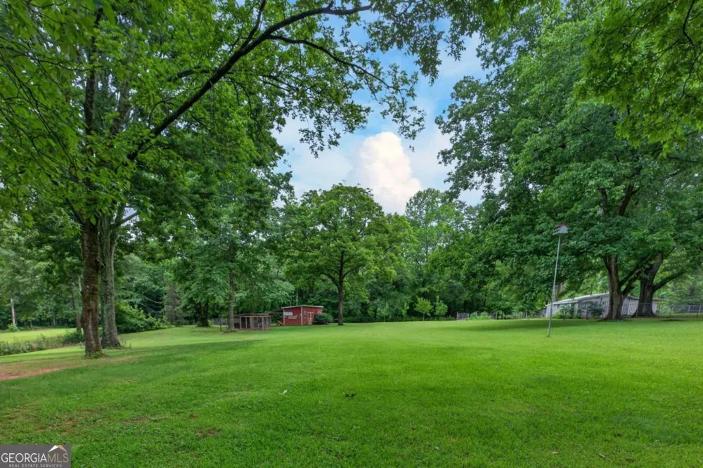 16 Garrett AVE Bremen, GA 30110
