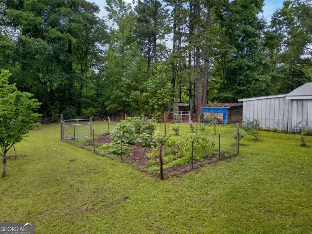 16 Garrett AVE Bremen, GA 30110