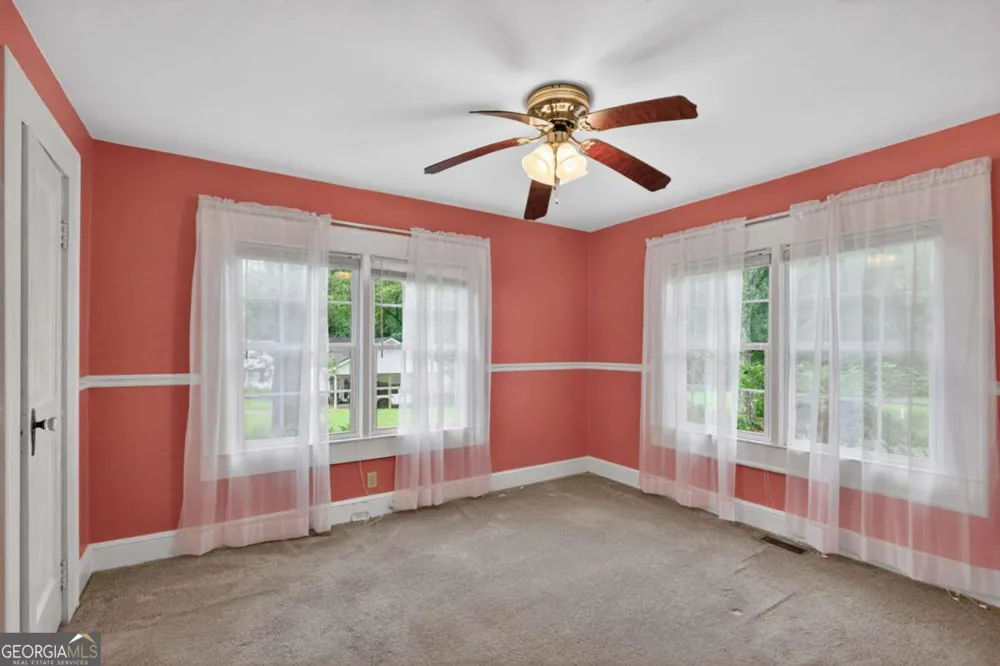 16 Garrett AVE Bremen, GA 30110