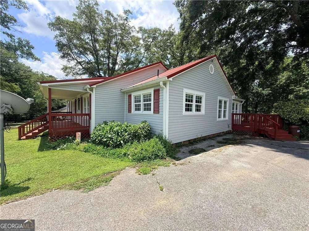 16 Garrett AVE Bremen, GA 30110