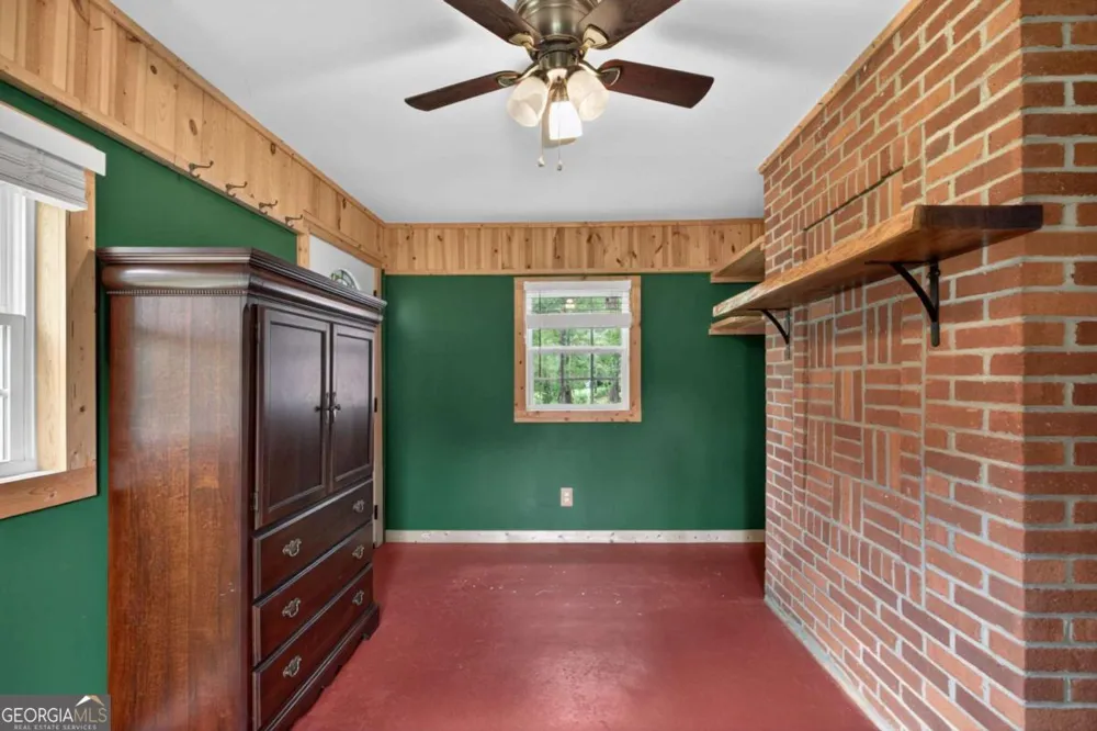 16 Garrett AVE Bremen, GA 30110