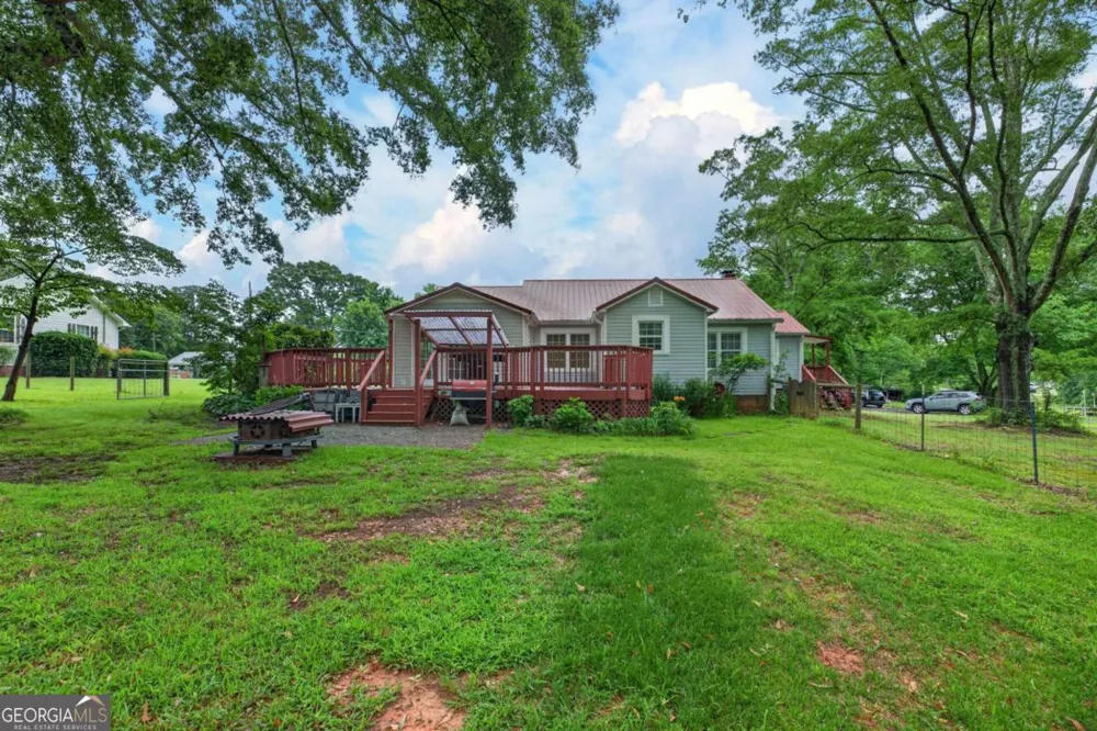 16 Garrett AVE Bremen, GA 30110