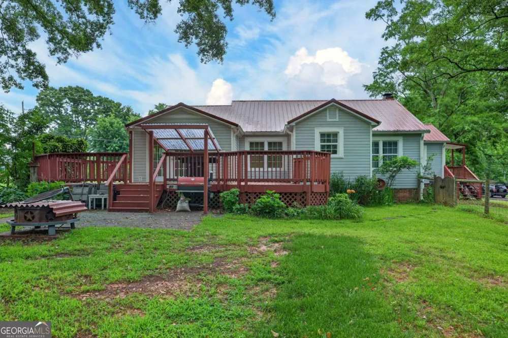 16 Garrett AVE Bremen, GA 30110