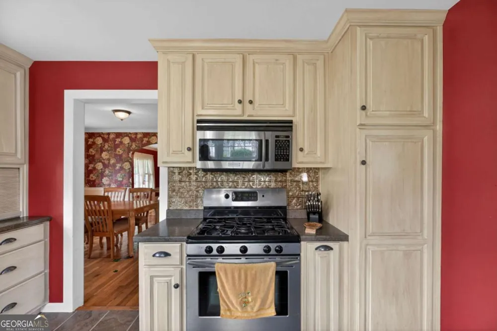 16 Garrett AVE Bremen, GA 30110