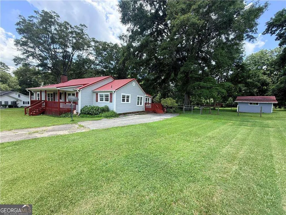 16 Garrett AVE Bremen, GA 30110