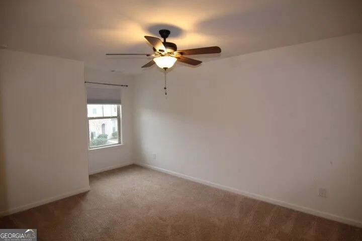 5850 Vinyard LN Cumming, GA 30041