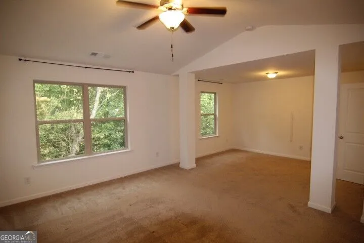 5850 Vinyard LN Cumming, GA 30041